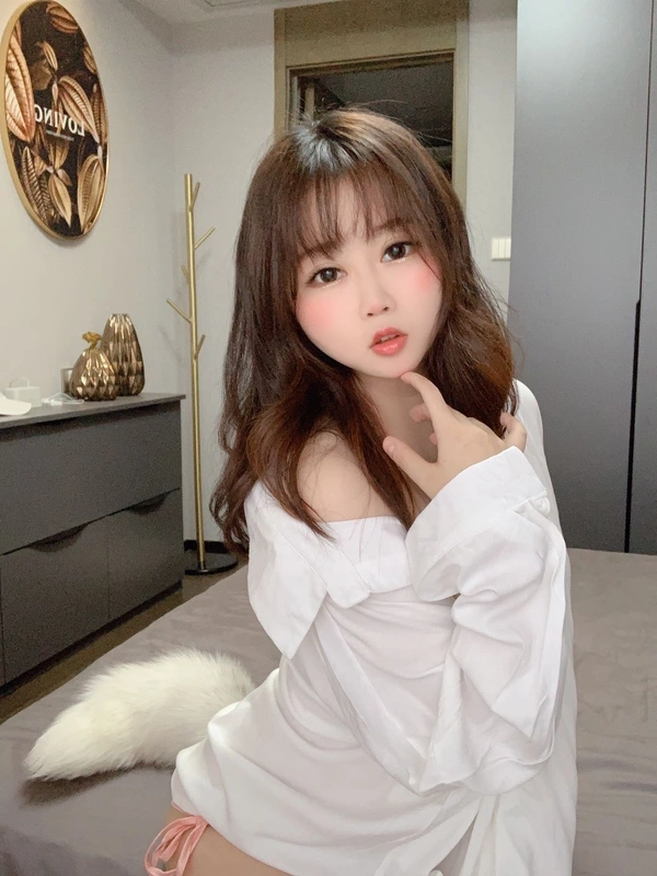 尾巴 - 是依酱吖