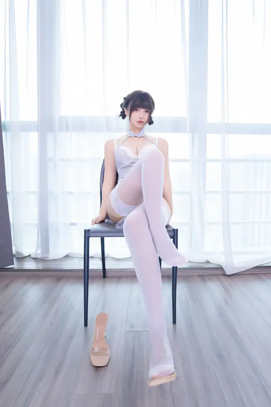 雪糕小姐 - 神楽坂真冬